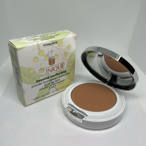 New Clinique Beyond Perfecting Powder Foundation + Concealer 05 Breeze - Picture 1 of 4